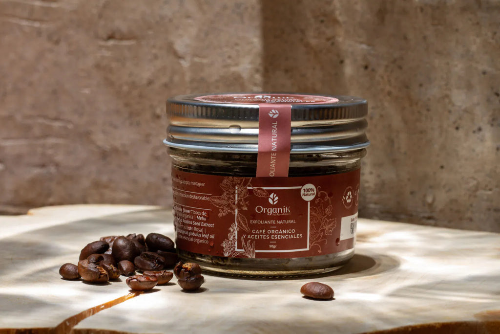 Exfoliante natural – Mezcla de aceites vegetales, aceites esenciales, arena de Mar y café orgánico